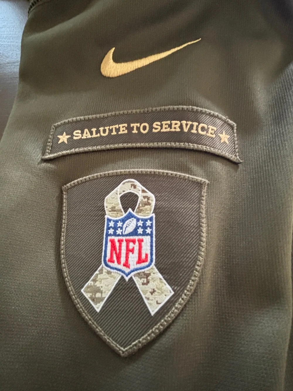 Nike Men’s Olive Green Chicago Bears Salute to Service Hoodie XL